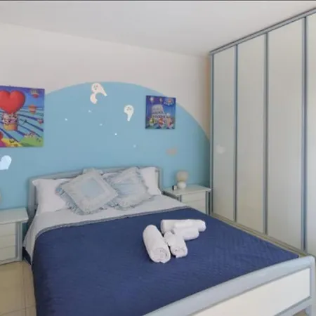 Fiore Apartment